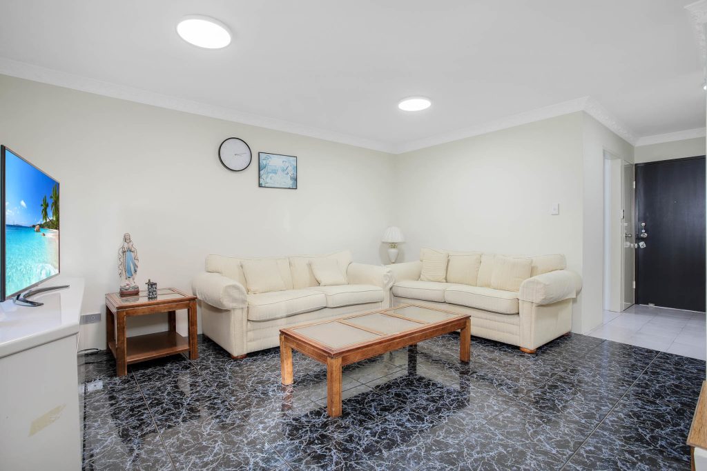 27/1 Reid Avenue, Westmead NSW 2145 - photo 3