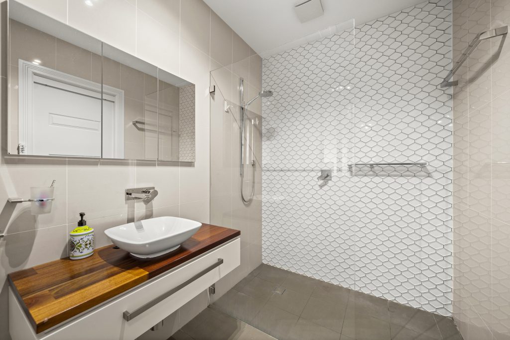 48 Ravensbourne Circuit, Dural NSW 2158 - photo 9