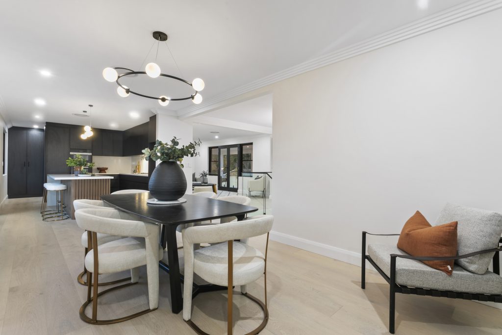 19 Ulundri Drive, Castle Hill NSW 2154 - photo 5