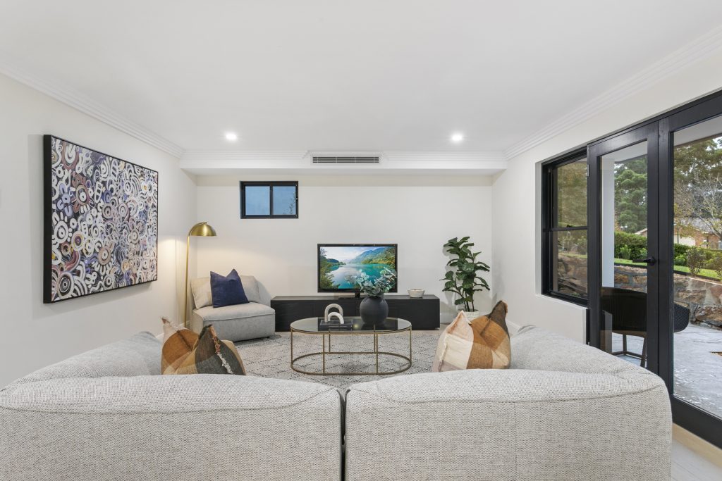 19 Ulundri Drive, Castle Hill NSW 2154 - photo 7