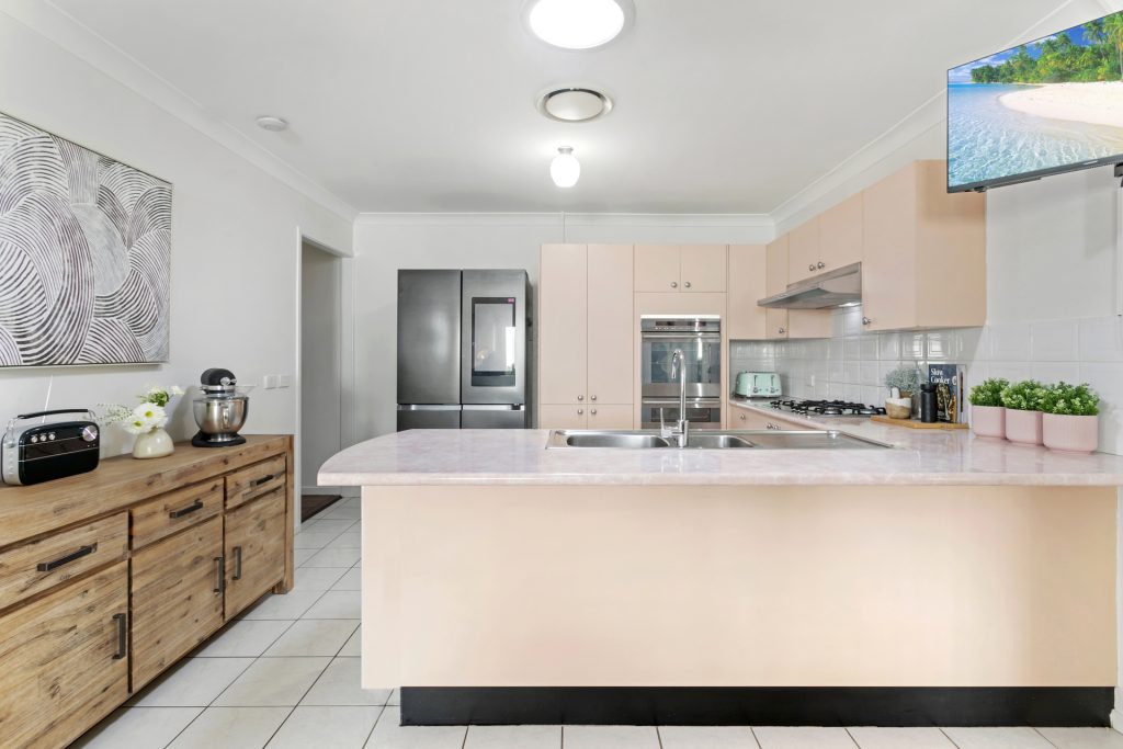 154 Excelsior Avenue, Castle Hill NSW 2154 - photo 3