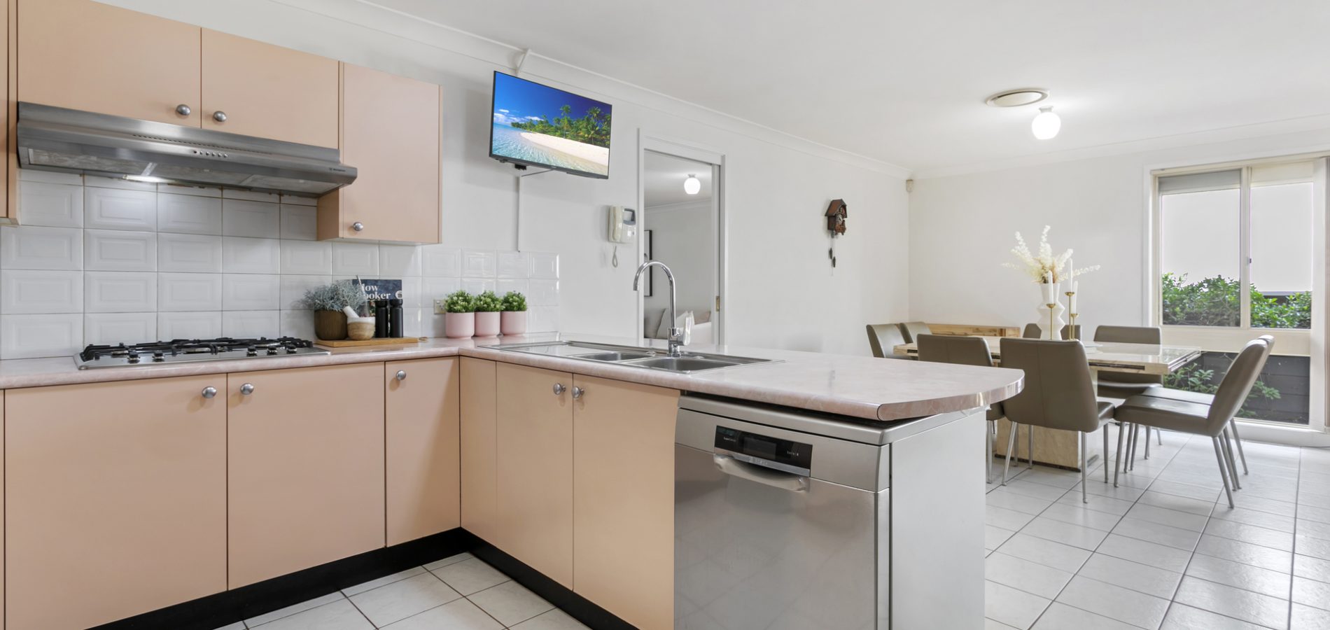 154 Excelsior Avenue, Castle Hill NSW 2154 - photo 4