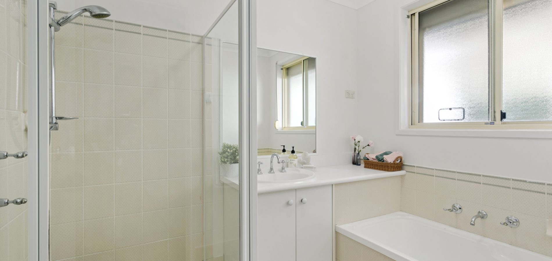 154 Excelsior Avenue, Castle Hill NSW 2154 - photo 9