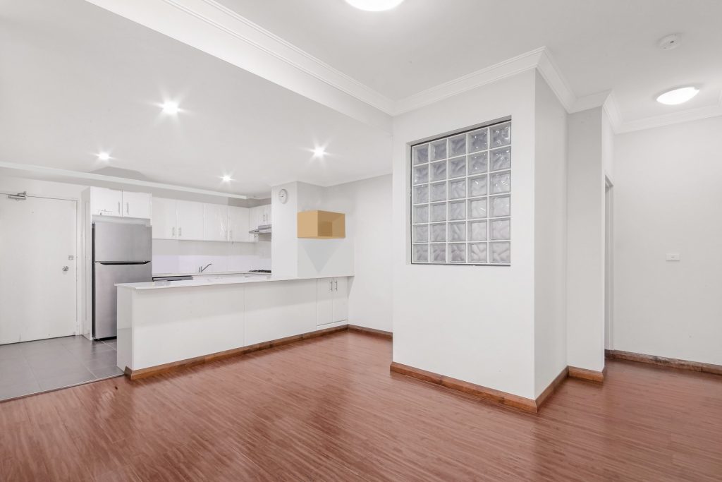 13/2-6 Kendall Street, Harris Park NSW 2150 - photo 4
