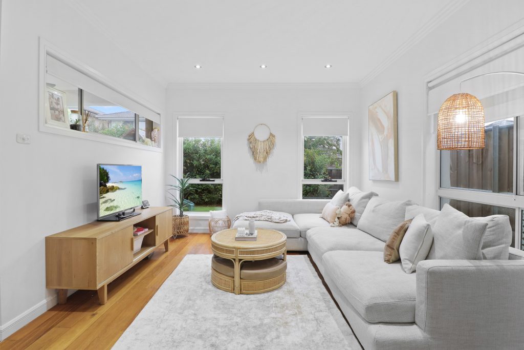 8 Laura Street, Norwest NSW 2153 - photo 4