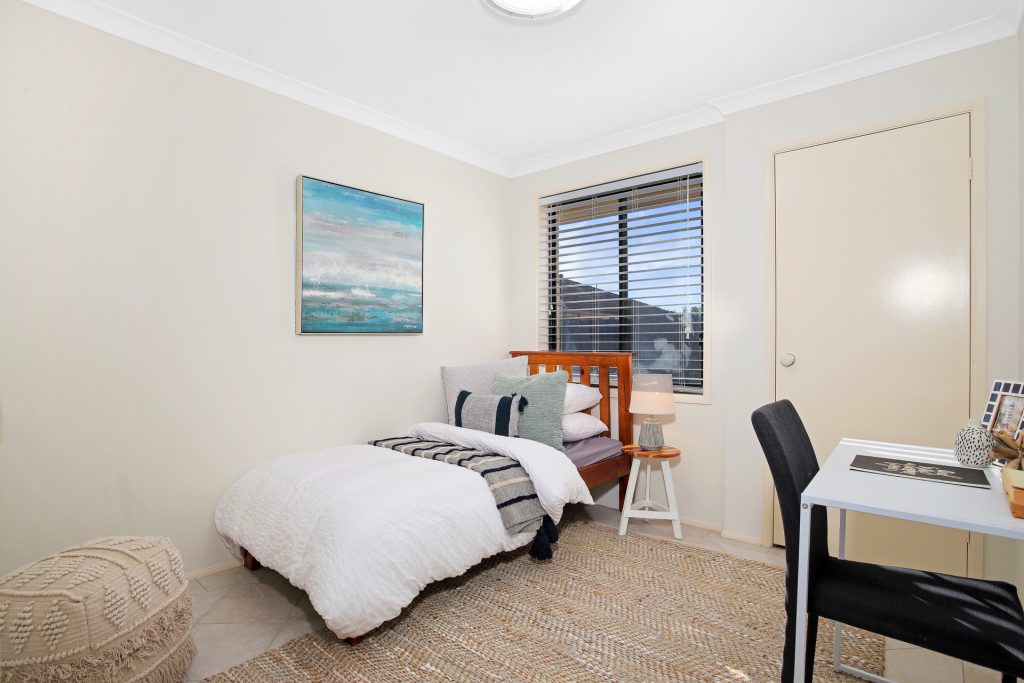 4 Buller Circuit, Beaumont Hills NSW 2155 - photo 8