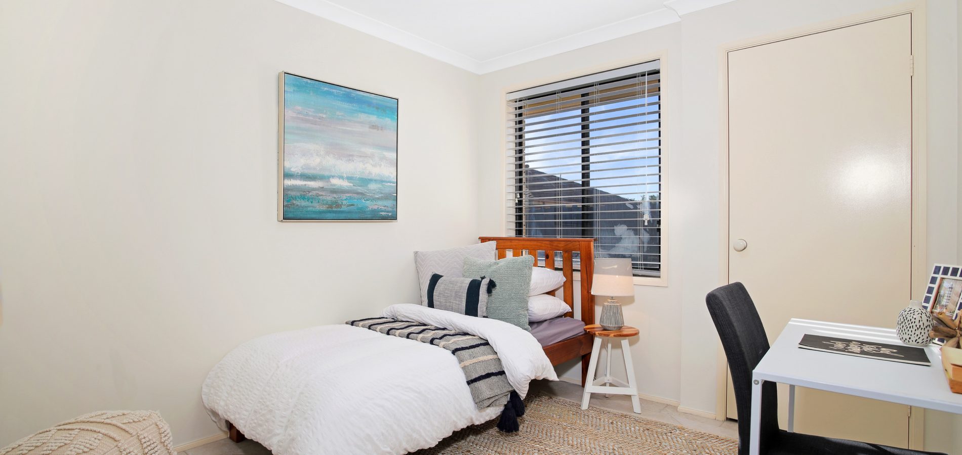 4 Buller Circuit, Beaumont Hills NSW 2155 - photo 8