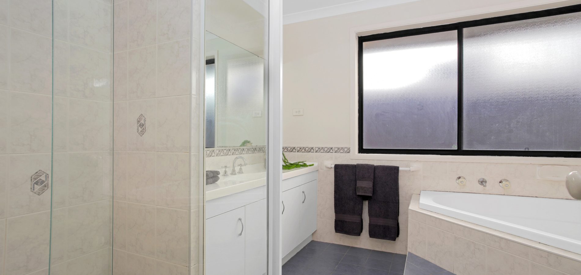 4 Buller Circuit, Beaumont Hills NSW 2155 - photo 10