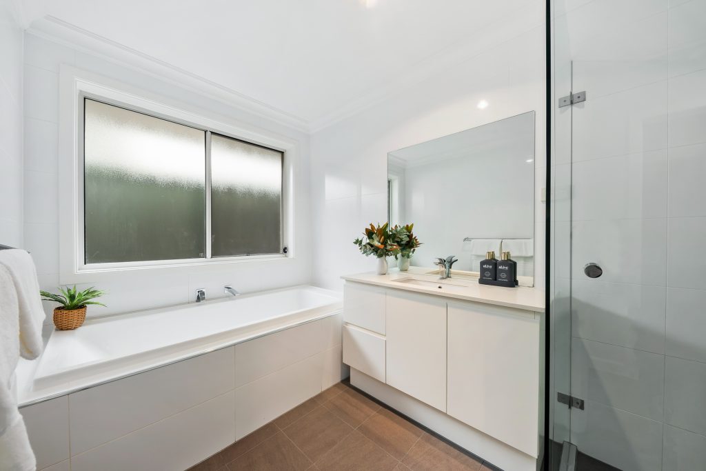 25 Charlton Road, Lalor Park NSW 2147 - photo 10