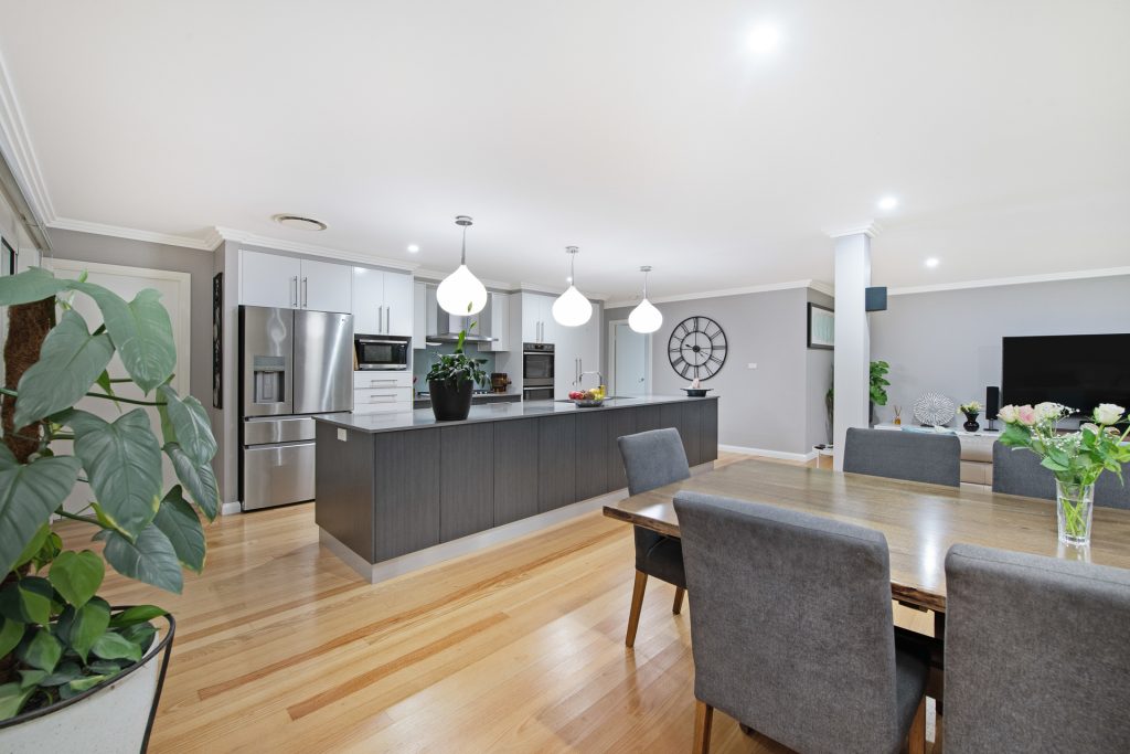 4 Marnie Grove, Kings Langley NSW 2147 - photo 6