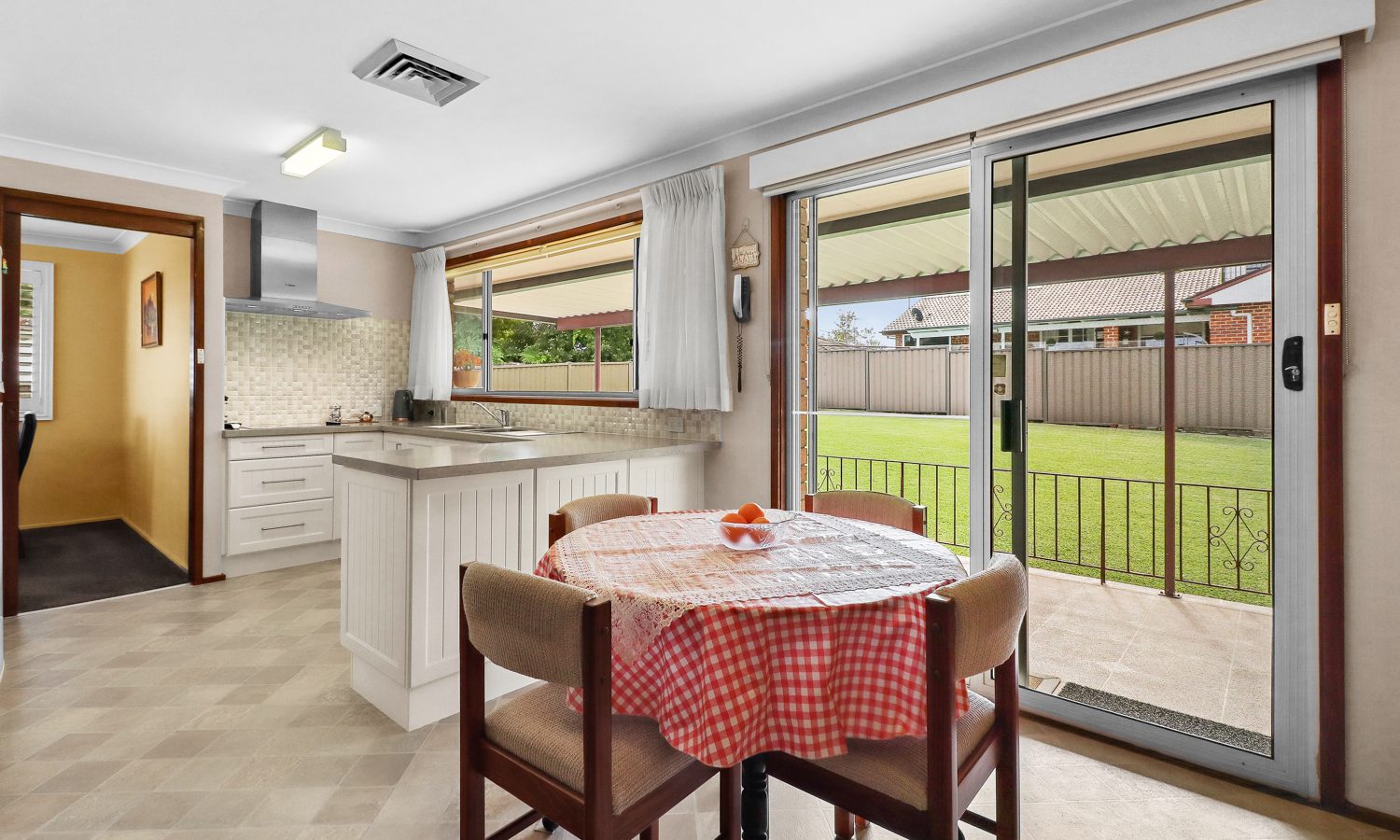 15 Bangalow Place, Baulkham Hills NSW 2153 - photo 7