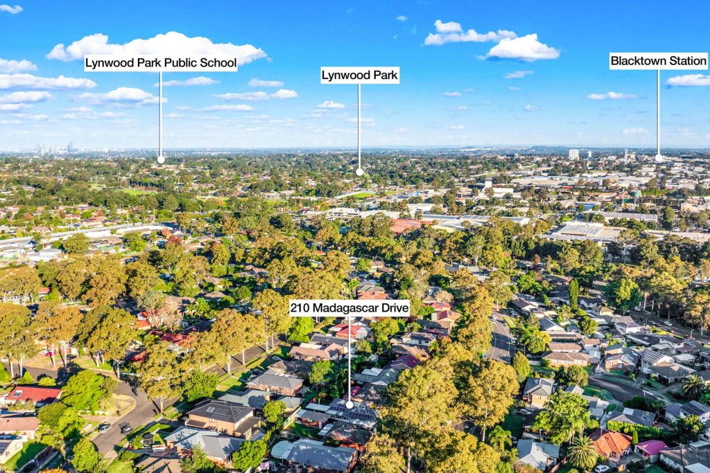 210 Madagascar Drive, Kings Park NSW 2148 - photo 18