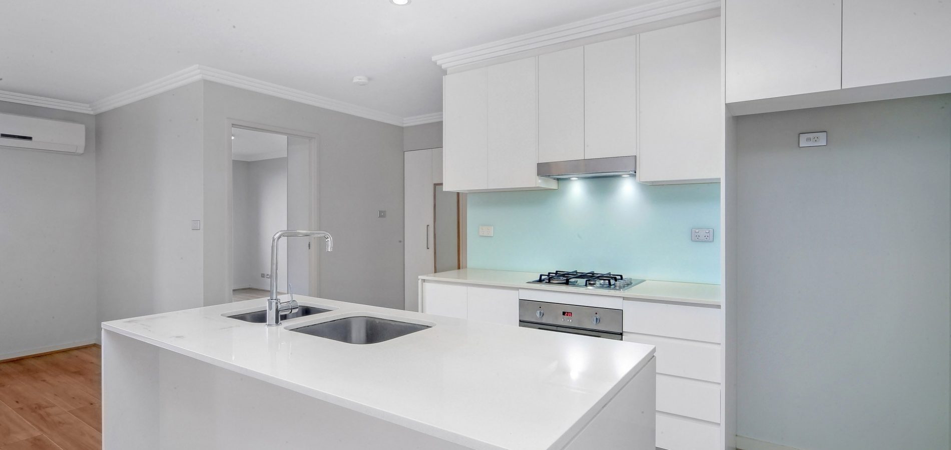 39/9 Cowper Street, Parramatta NSW 2150 - photo 4