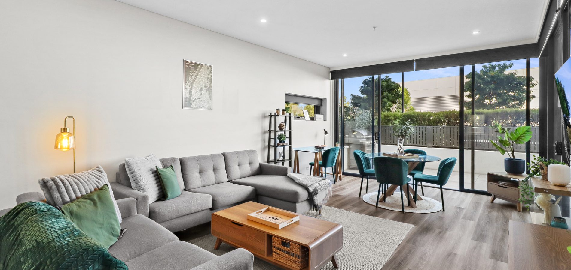 420/11 Solent Circuit, Norwest NSW 2153 - photo 2