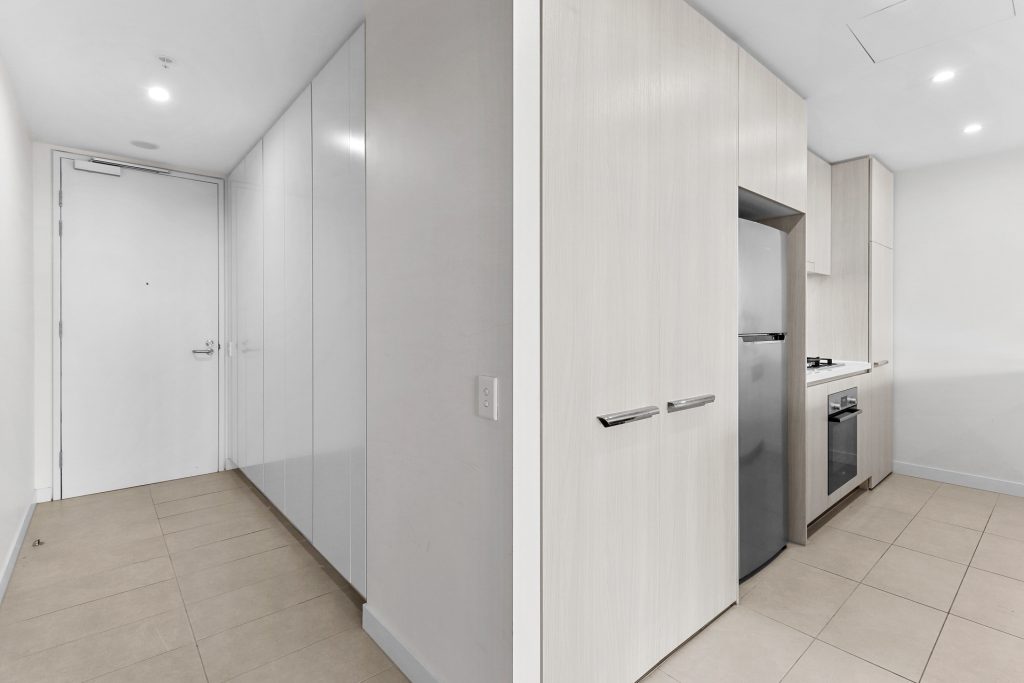 420/11 Solent Circuit, Norwest NSW 2153 - photo 14