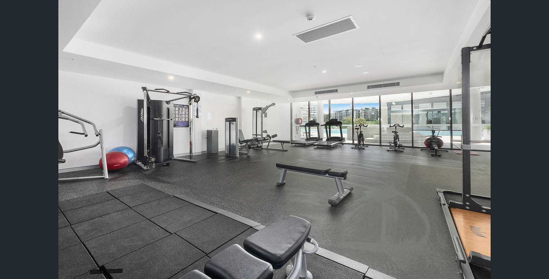 420/11 Solent Circuit, Norwest NSW 2153 - photo 22
