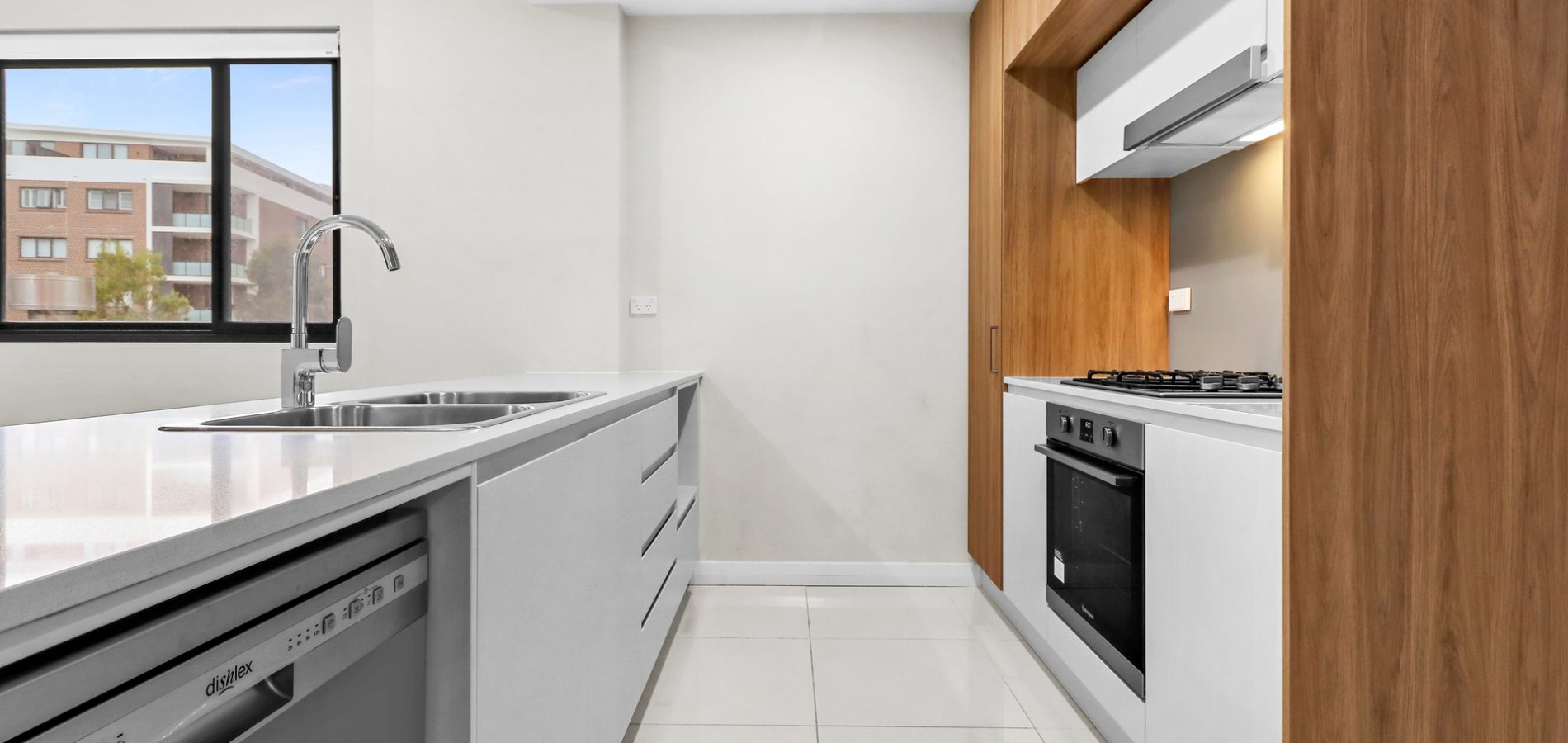 132/16 Free Settlers Drive, Kellyville NSW 2155 - photo 2