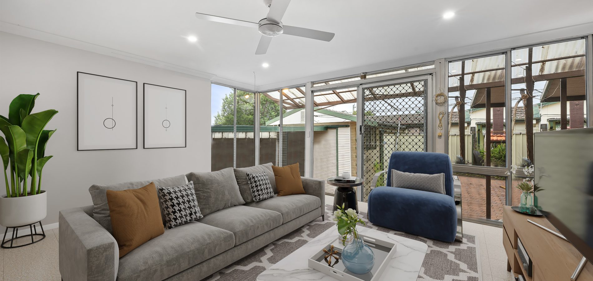 51 Ellam Drive, Seven Hills NSW 2147 - photo 2