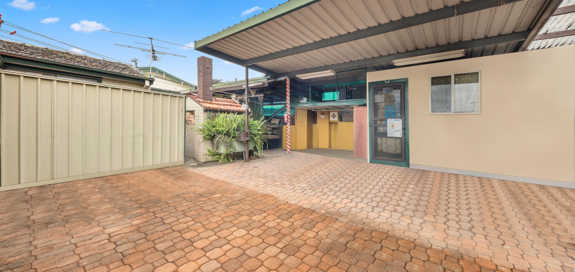 51 Ellam Drive, Seven Hills NSW 2147 - photo 5