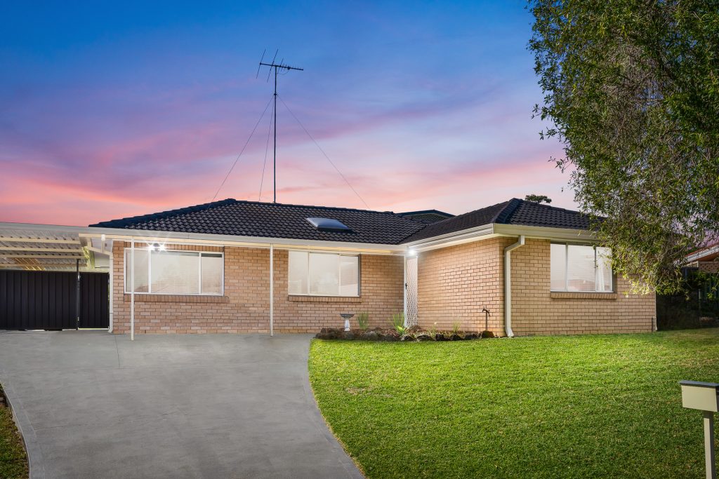 13 Tyne Place, Prospect NSW 2148 - McGrath West Group