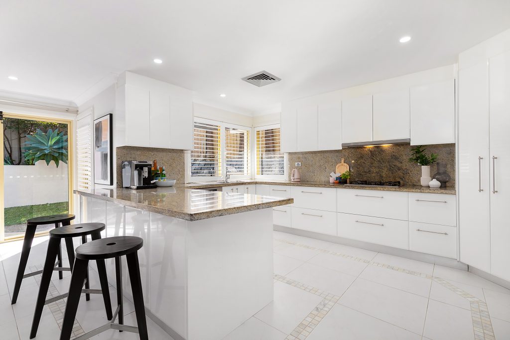 11A Southwood Place, West Pennant Hills NSW 2125 - photo 3
