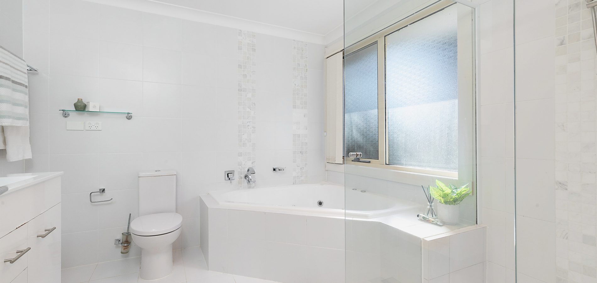11A Southwood Place, West Pennant Hills NSW 2125 - photo 6