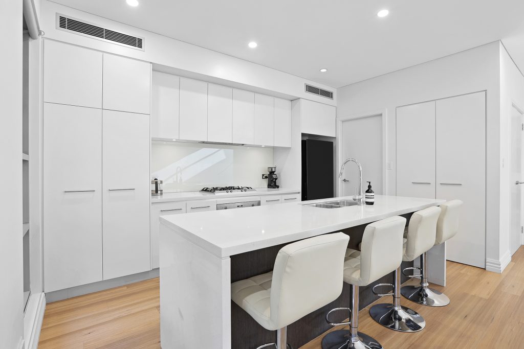 84 Central Park Avenue, Norwest NSW 2153 - photo 4