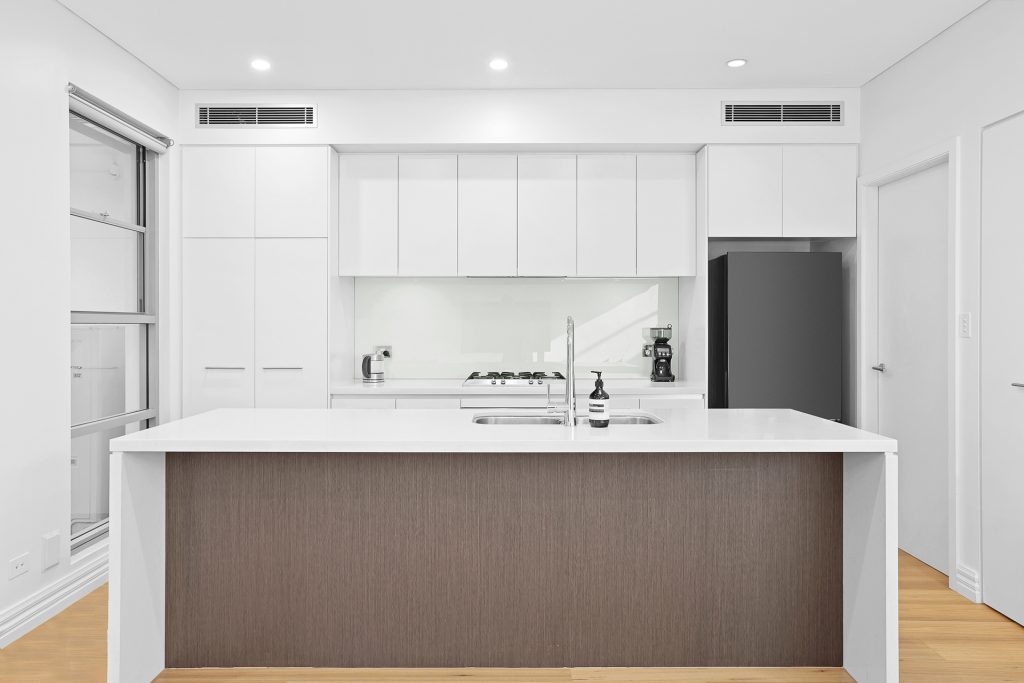 84 Central Park Avenue, Norwest NSW 2153 - photo 5