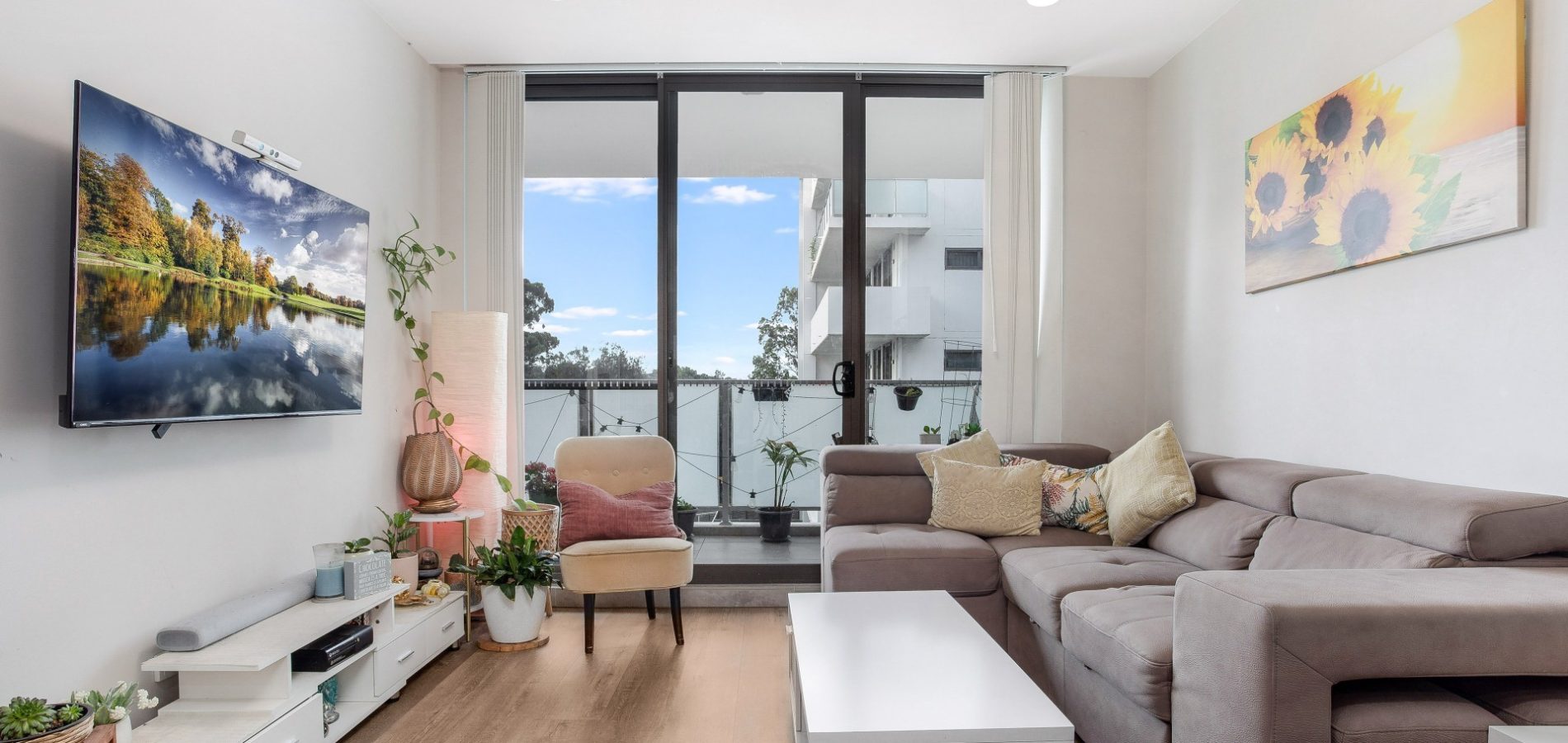 209/31A Garfield Street, Wentworthville NSW 2145 - photo 2