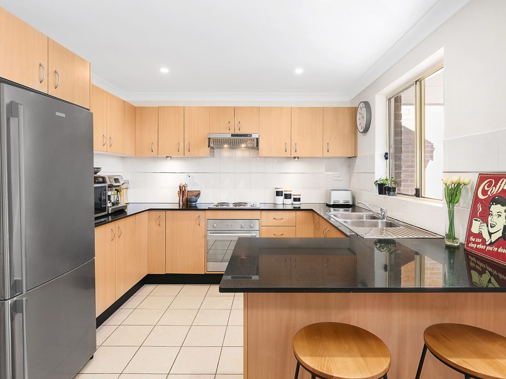 6/241-243 Old Windsor Road, Old Toongabbie NSW 2146 - photo 4
