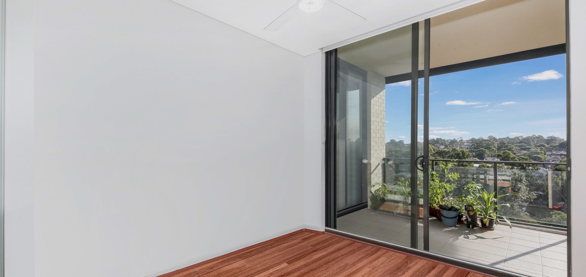 502/2 Garfield Street, Wentworthville NSW 2145 - photo 2