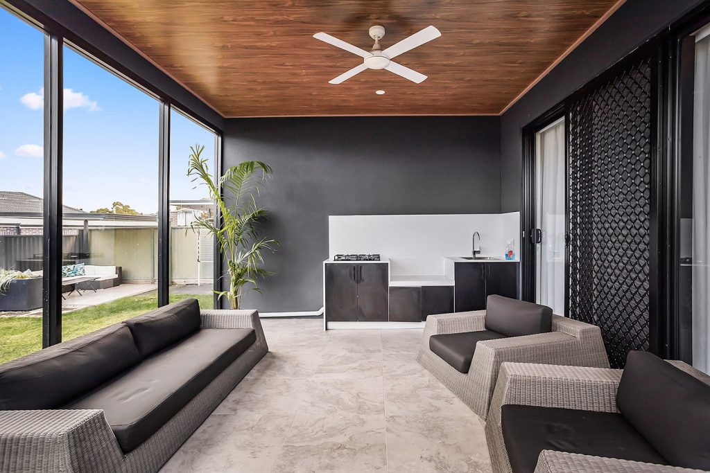 17 Ashtead Parade, Stanhope Gardens NSW 2768 - photo 16