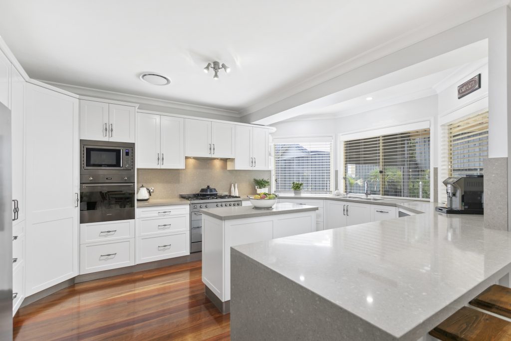 45 Beaumaris Avenue, Castle Hill NSW 2154 - photo 2