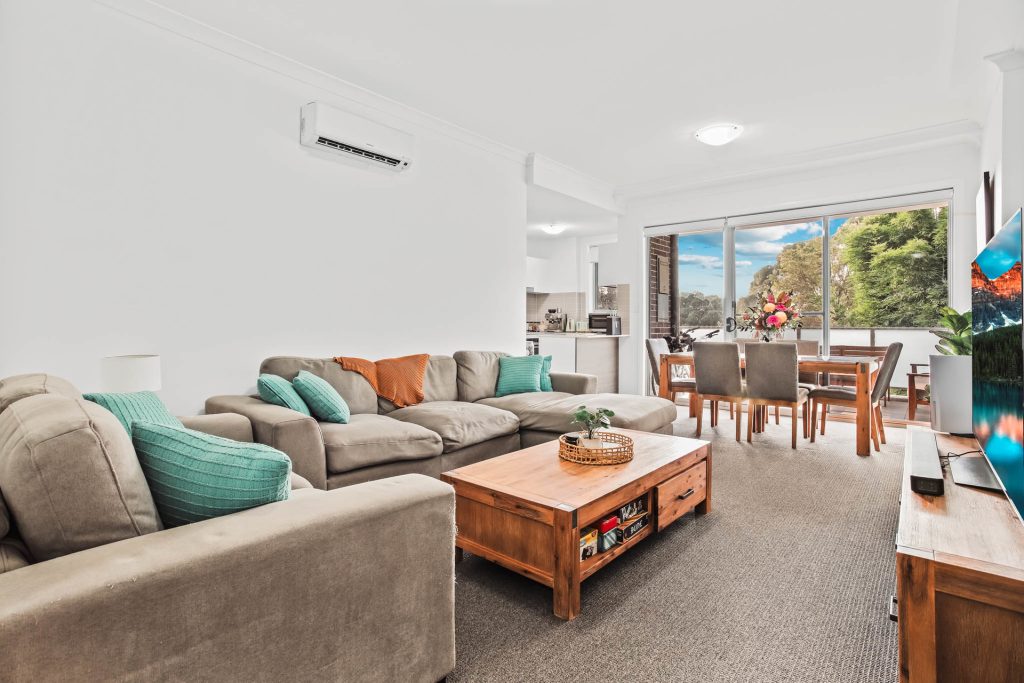 7/49 Essington Street, Wentworthville NSW 2145 - photo 2