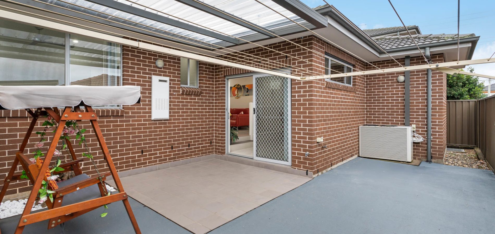 2/60 Magowar Road, Girraween NSW 2145 - photo 11