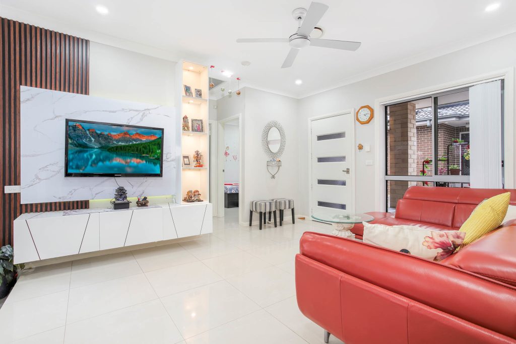 2/60 Magowar Road, Girraween NSW 2145 - photo 3