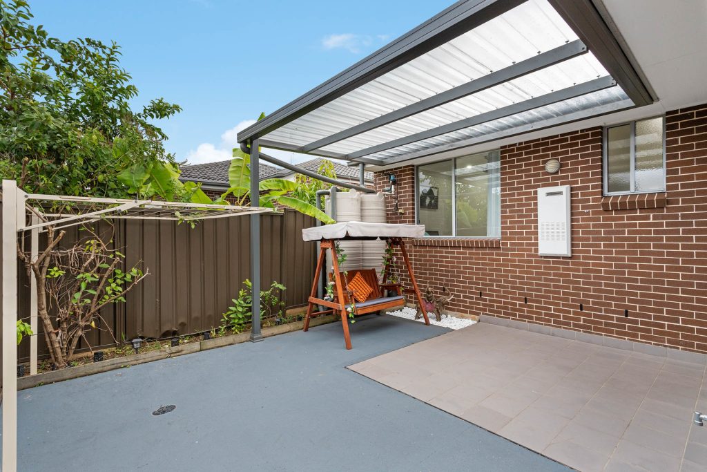2/60 Magowar Road, Girraween NSW 2145 - photo 10