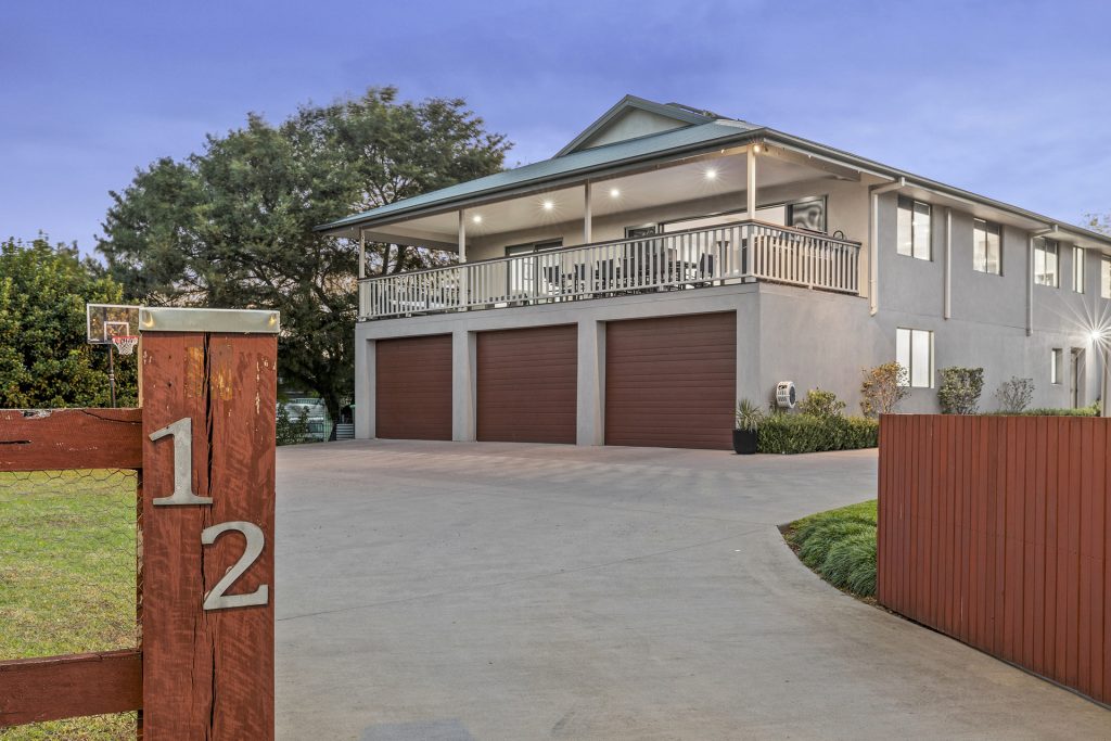 12 Iris Street, Pitt Town NSW 2756 - photo 2