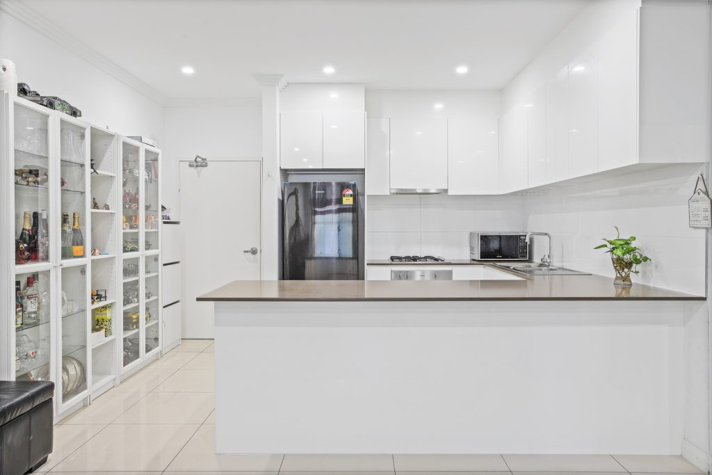 10/97 Stapleton Street, Pendle Hill NSW 2145 - photo 4