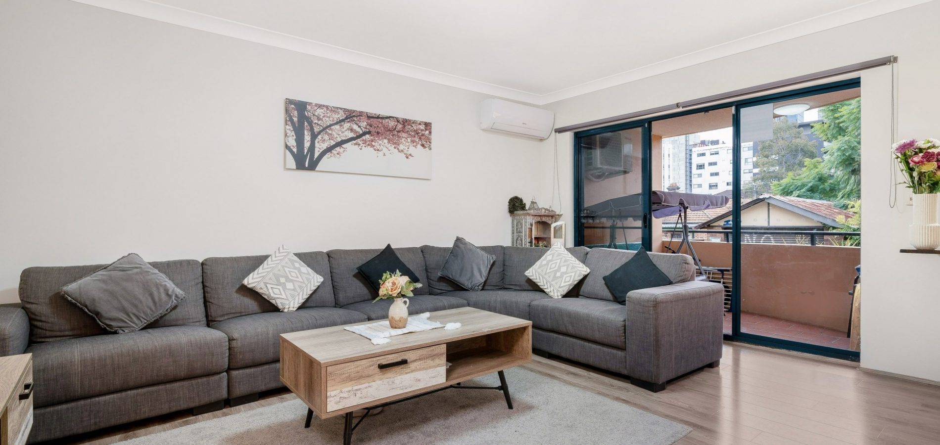 8/27 Station Street West, Parramatta NSW 2150 - photo 2