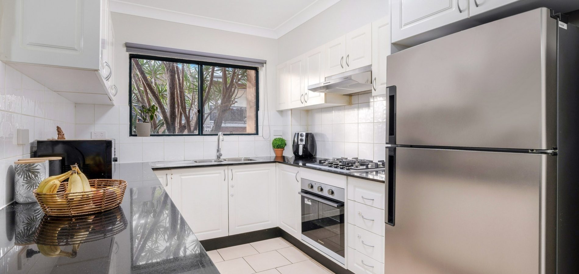 8/27 Station Street West, Parramatta NSW 2150 - photo 3