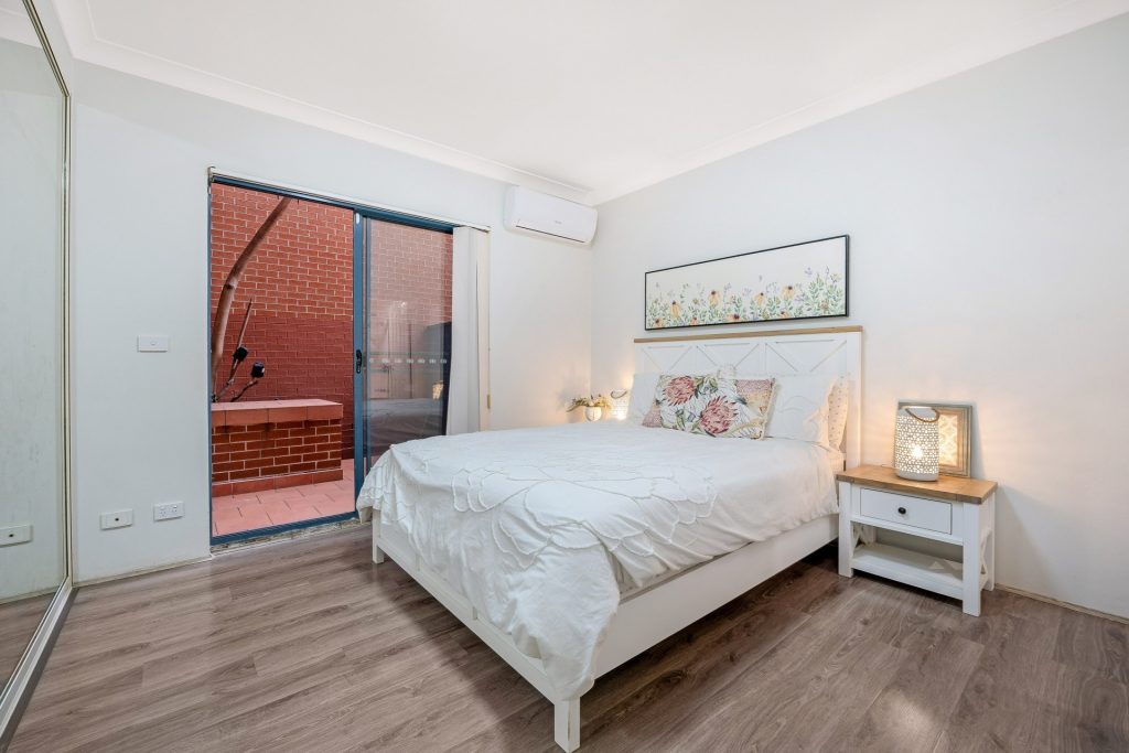 8/27 Station Street West, Parramatta NSW 2150 - photo 4