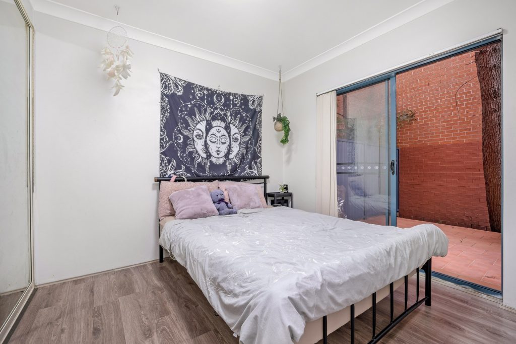 8/27 Station Street West, Parramatta NSW 2150 - photo 5