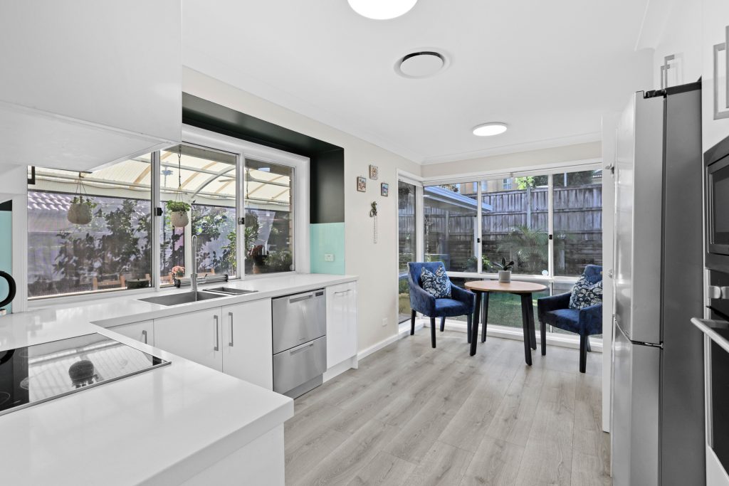 17 Montview Way, Glenwood NSW 2768 - photo 6