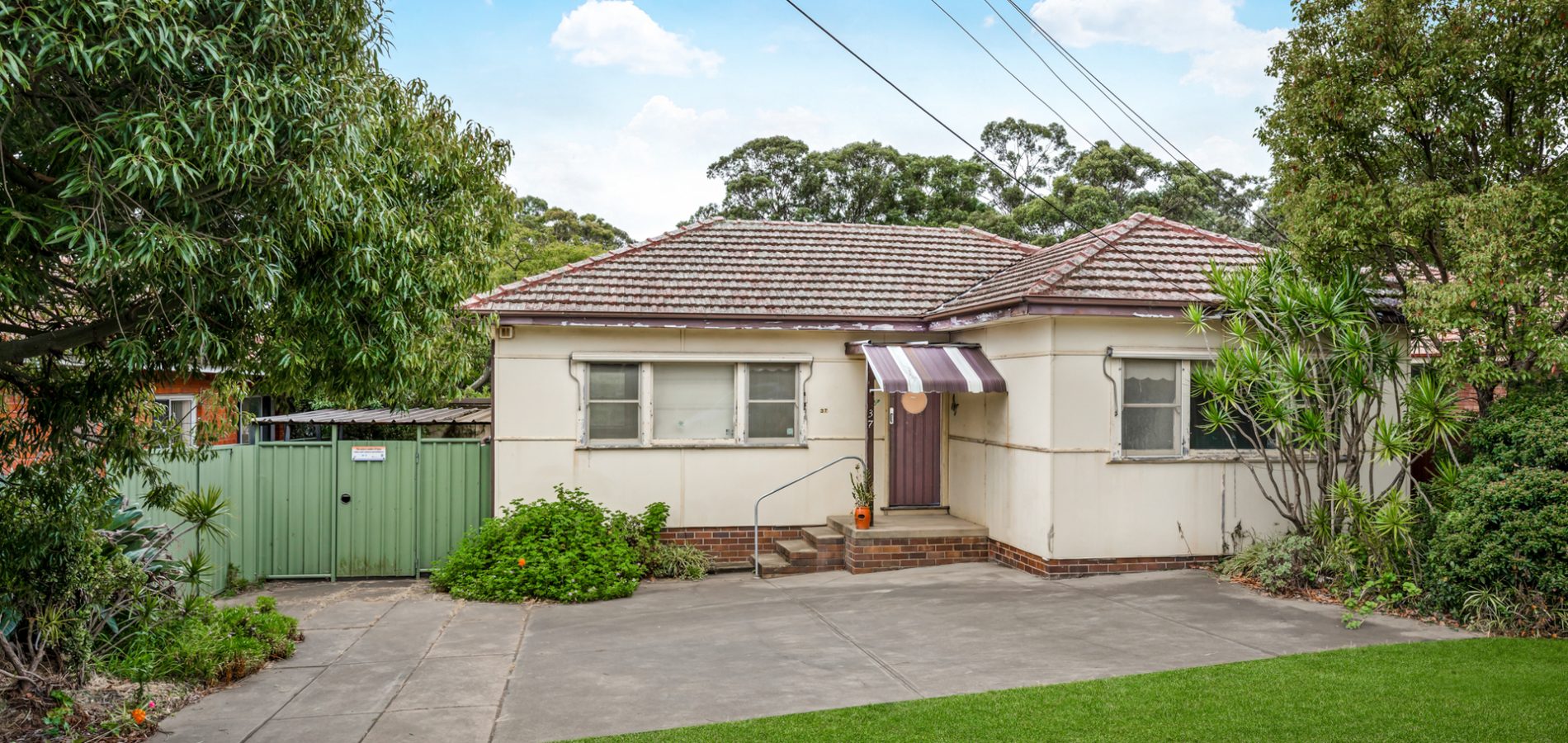 37 Newton Road, Blacktown NSW 2148 - photo 2