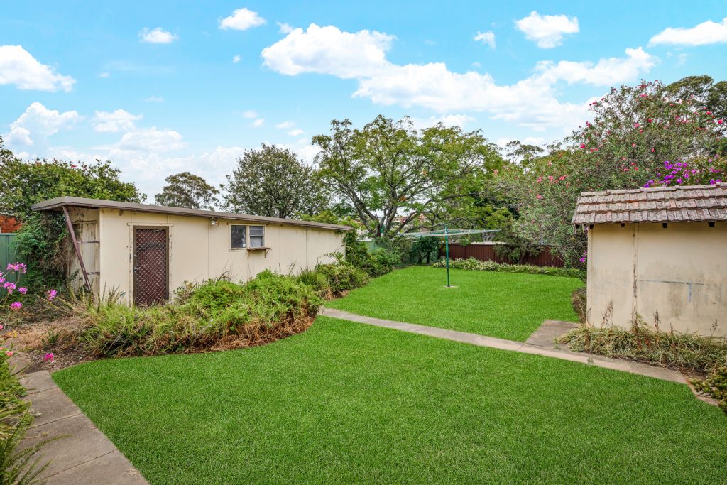 37 Newton Road, Blacktown NSW 2148 - photo 11