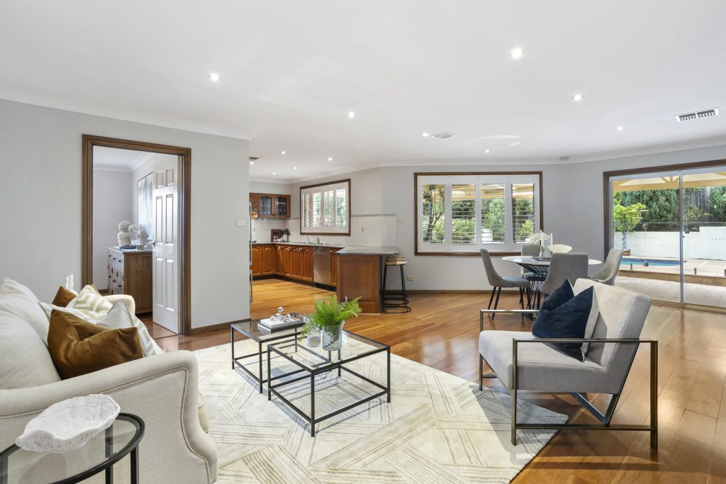5 Broadoak Place, Castle Hill NSW 2154 - photo 5