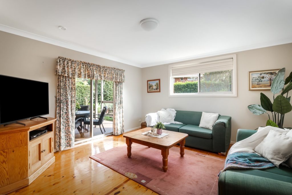 6 Nerang Close, West Pennant Hills NSW 2125 - photo 3