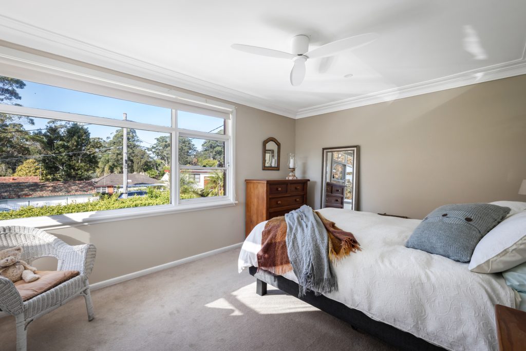6 Nerang Close, West Pennant Hills NSW 2125 - photo 4