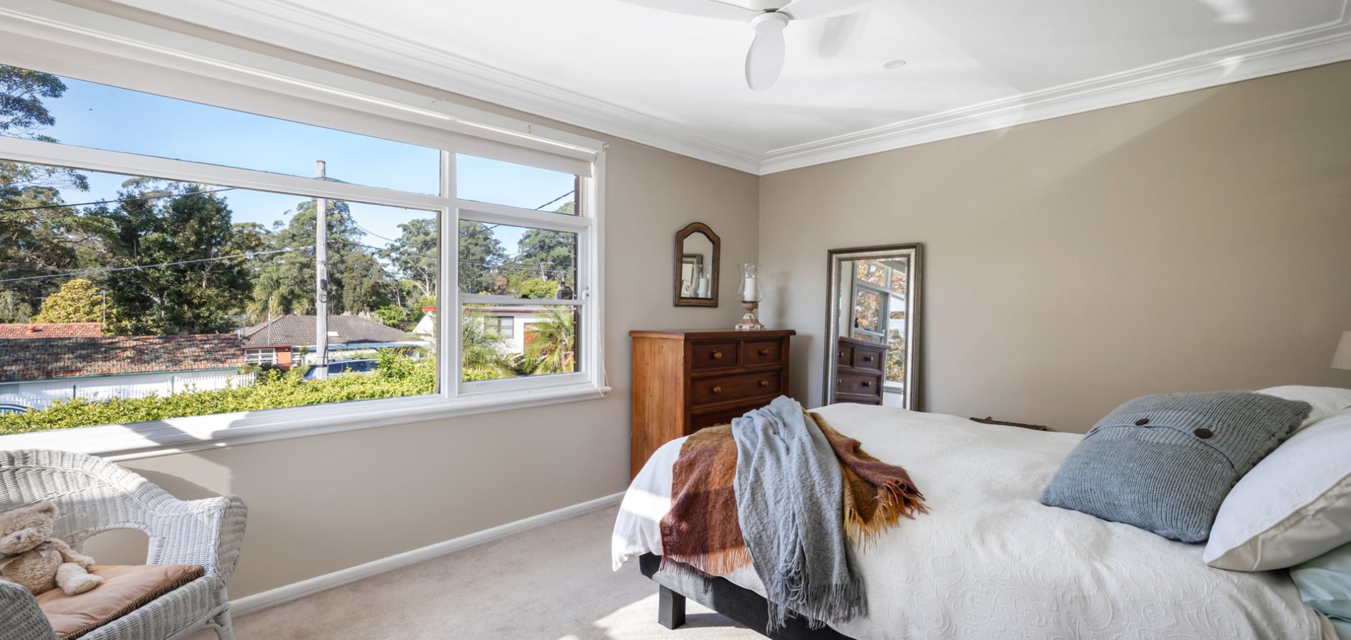 6 Nerang Close, West Pennant Hills NSW 2125 - photo 4